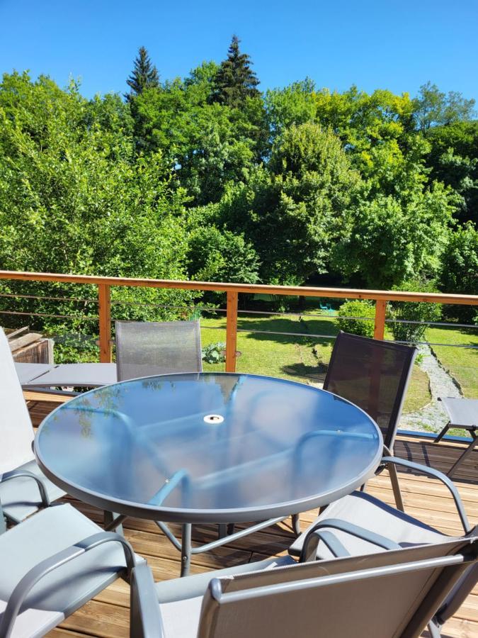 Une EVIDENCE TENDANCE ET DESIGN Ornans Exterior foto